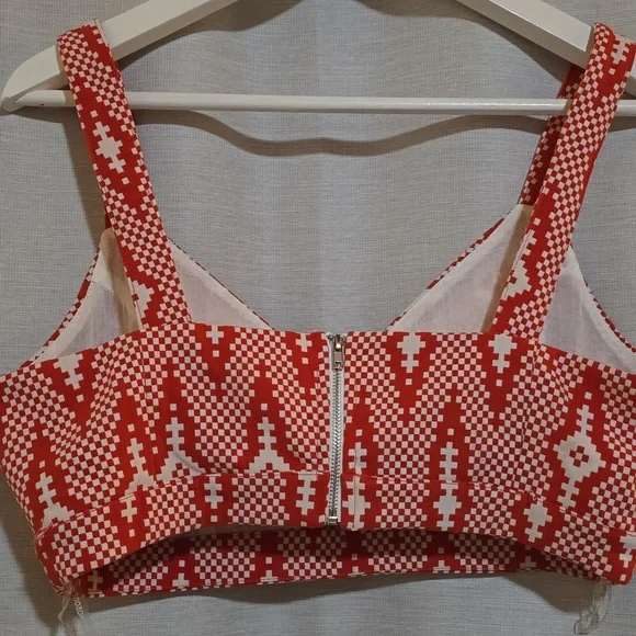 GLAMOROUS Patterned Crop Top Size Medium - Picture 5 of 8